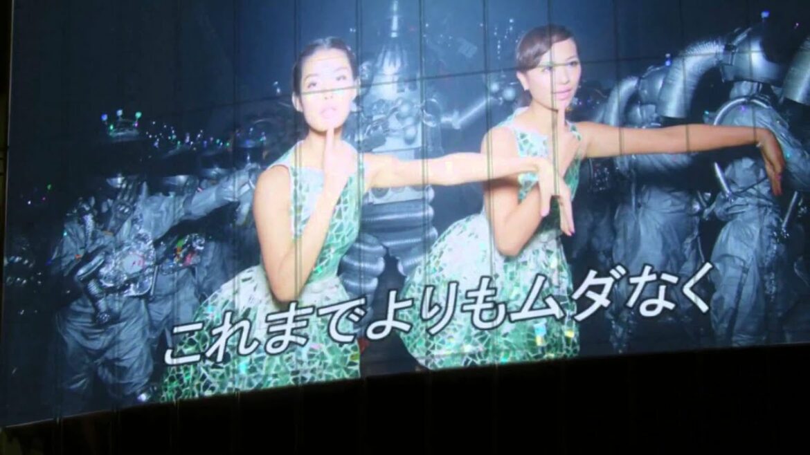 【渡辺謙・堀北真希・石原さとみ・松坂桃李 すみれ・高橋ユウ】出演CM　新料金「パケットシェア」篇