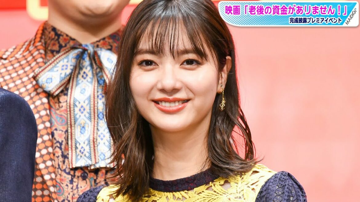 新川優愛、秋カラーの配色ワンピでシック＆大人っぽく　ほんのり透け感も