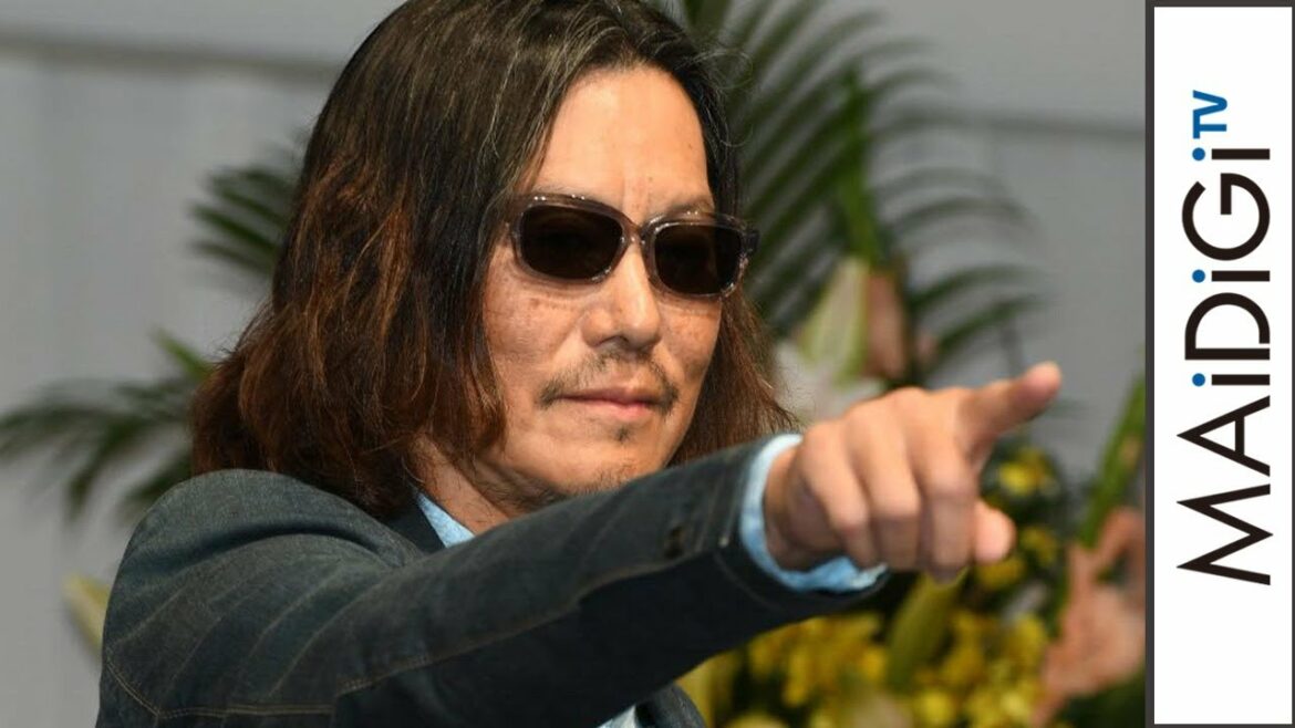 豊川悦司、朝ドラ「半分、青い。」秋風先生で話題　カトパンらとメガネベストドレッサーに　「第31回日本メガネベストドレッサー賞」授賞式