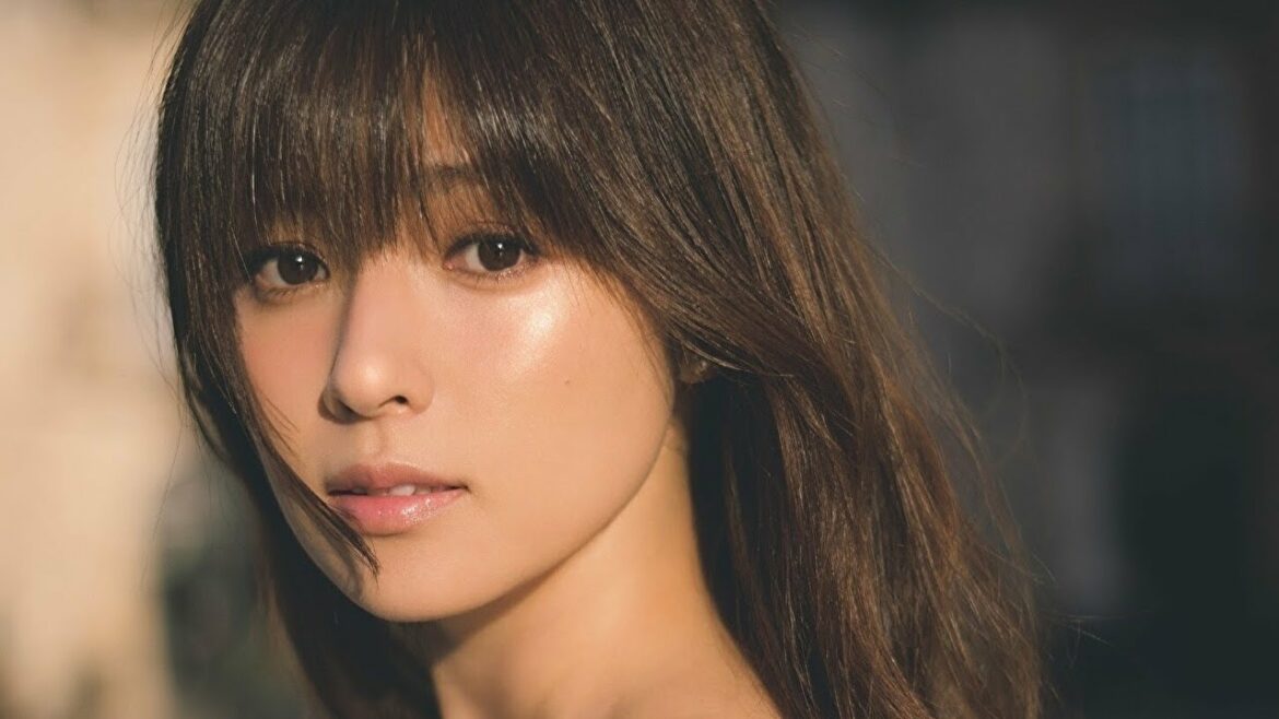 深田恭子　可愛いグラビア２