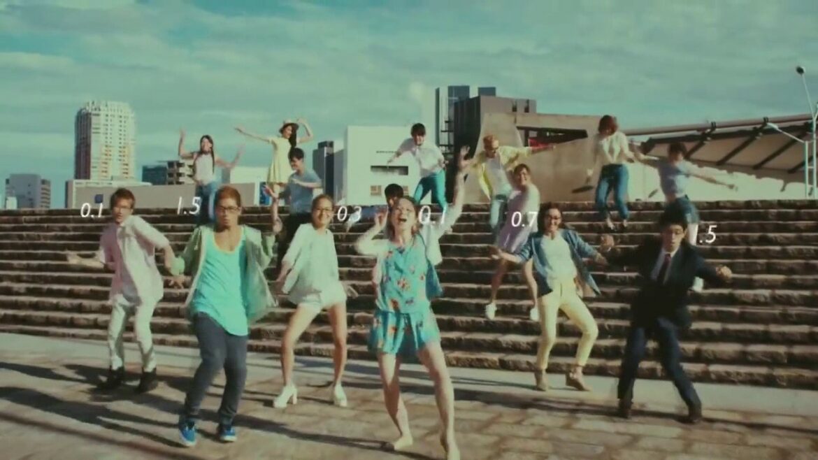 Zoff　CM　水原希子　「Zoff SMART Let’s Twist!編」