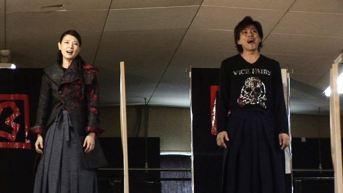 ミュージカル「天翔ける風に」／朝海ひかる 石井一孝らが稽古場で歌唱披露
