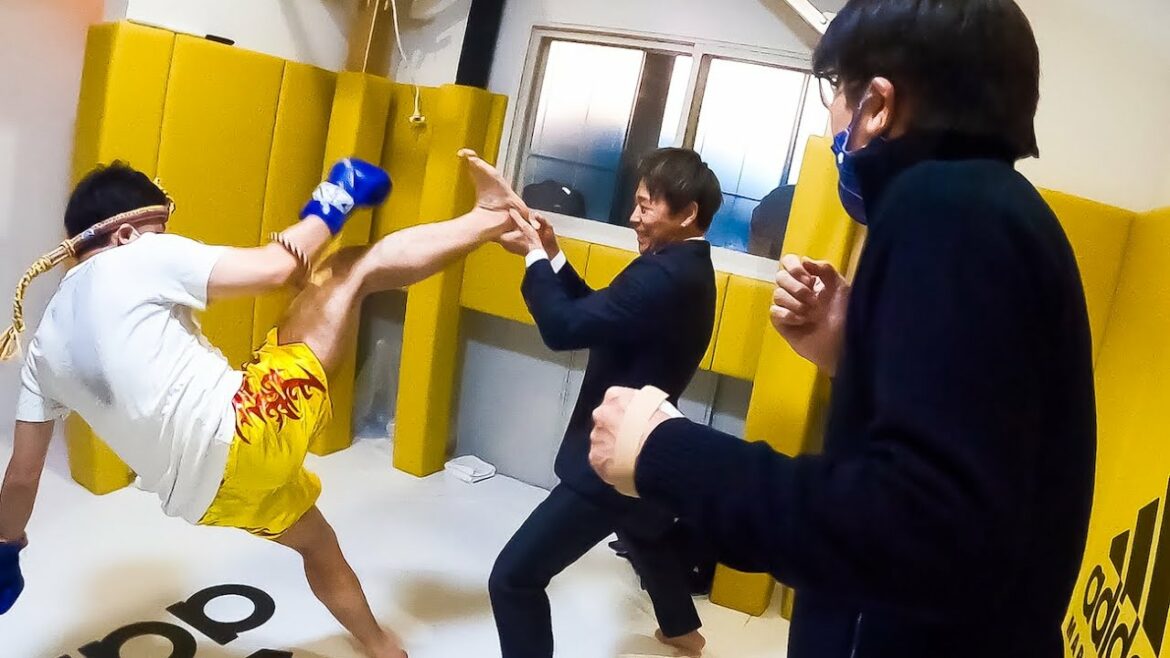 世紀の対決発表直後の武尊を襲撃してみた🔥