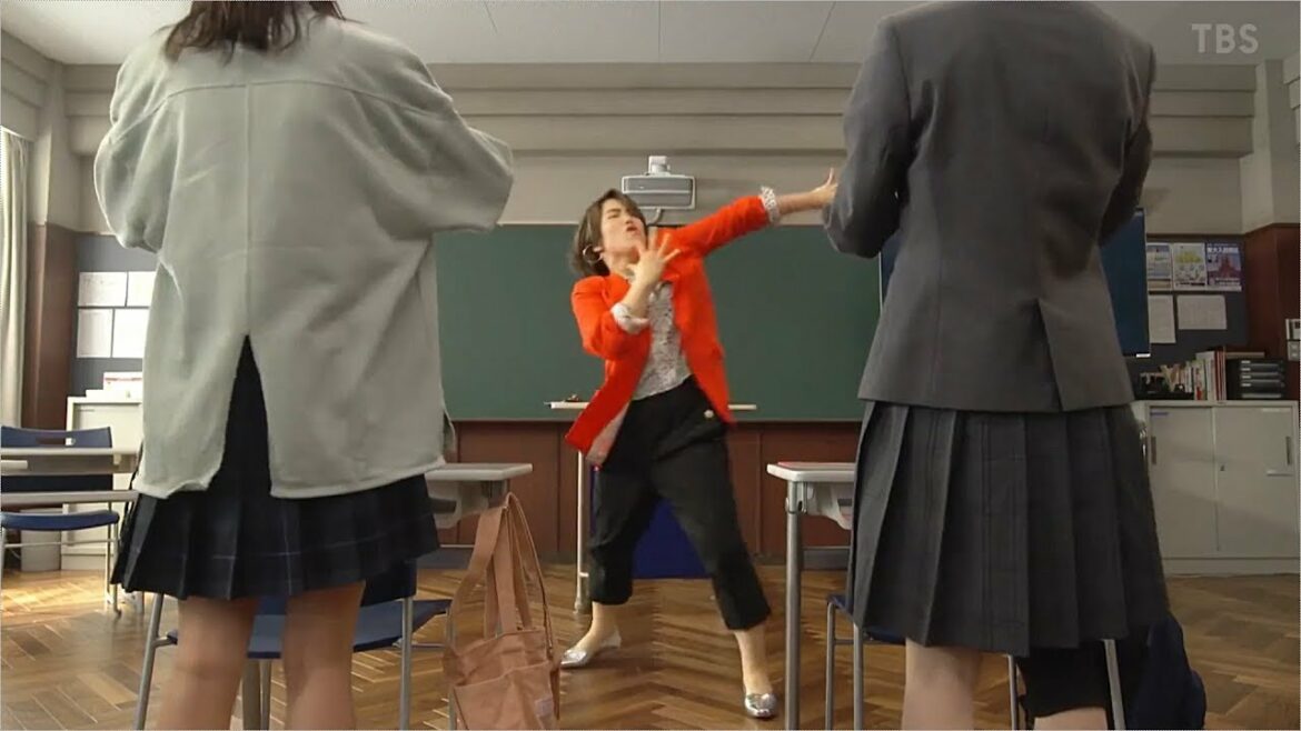 平手友梨奈出演『ドラゴン桜』ゆりやんダンス特別講師・由利杏奈 平手友梨奈出演『ドラゴン桜』ゆりやんダンス特別講師・由利杏奈