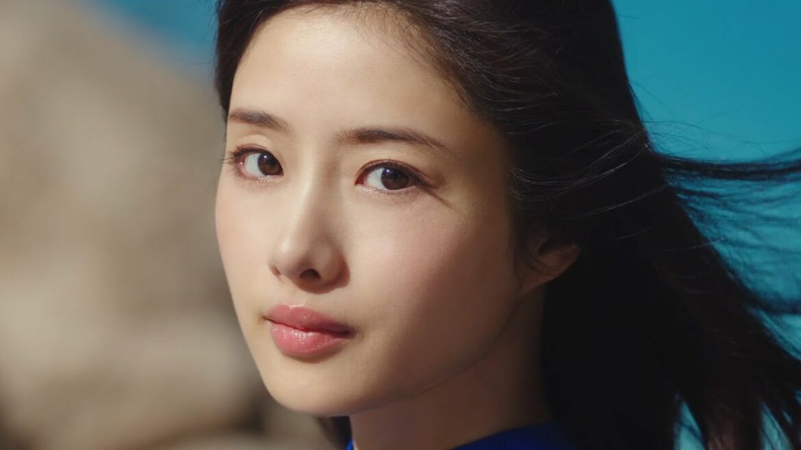 石原さとみ、最近プライベートで涙を流したのは？参天製薬TVCM　『ヒアレイン(R)S「潤い、解禁」篇』