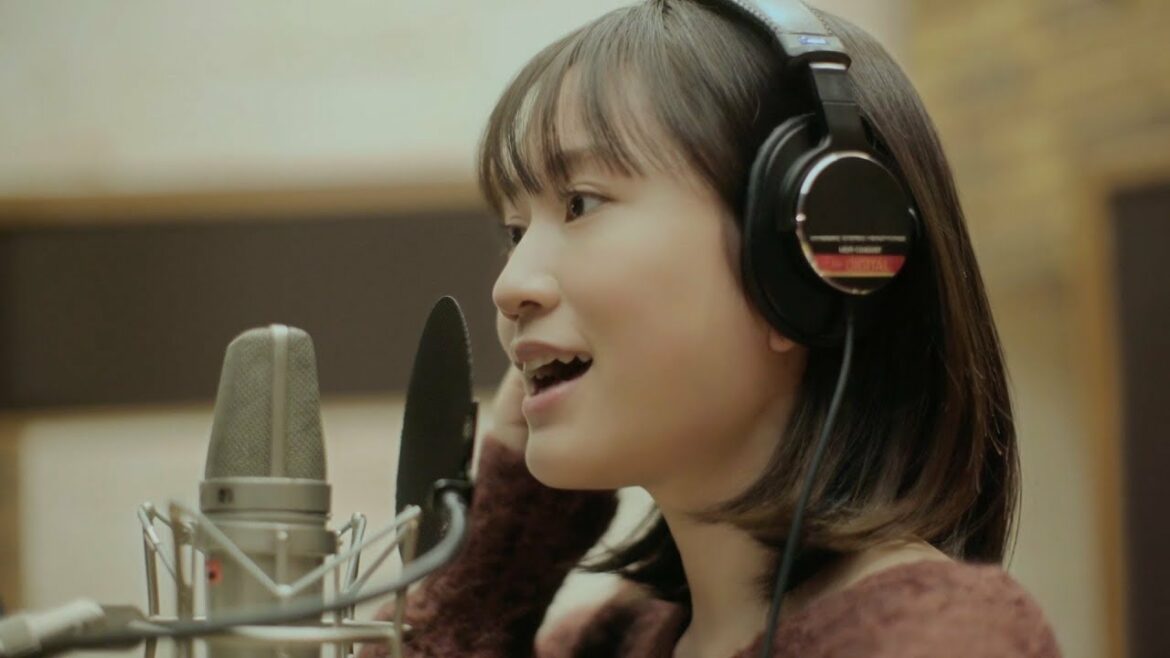 前田敦子・竹達彩奈・愛美が歌声披露　グラコロ初のアニメCM