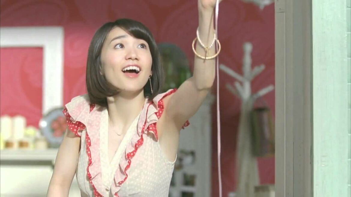 前田敦子、大島優子 TBC-CM 『HAPPY BEAUTY TBC』篇 30秒
