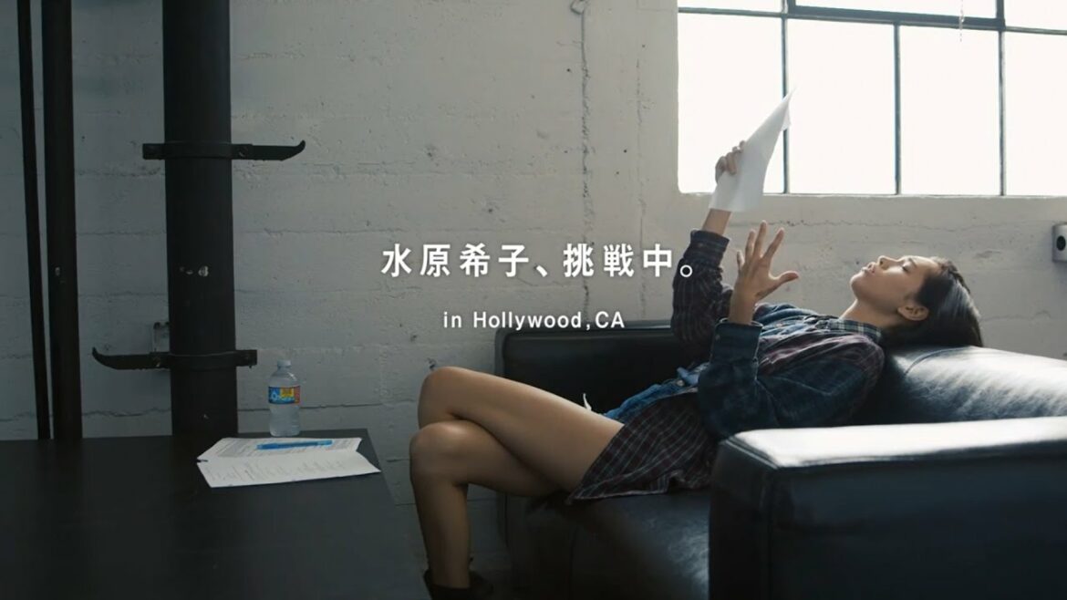 水原希子 CM   NOVA  2篇  「15秒篇・30秒篇」