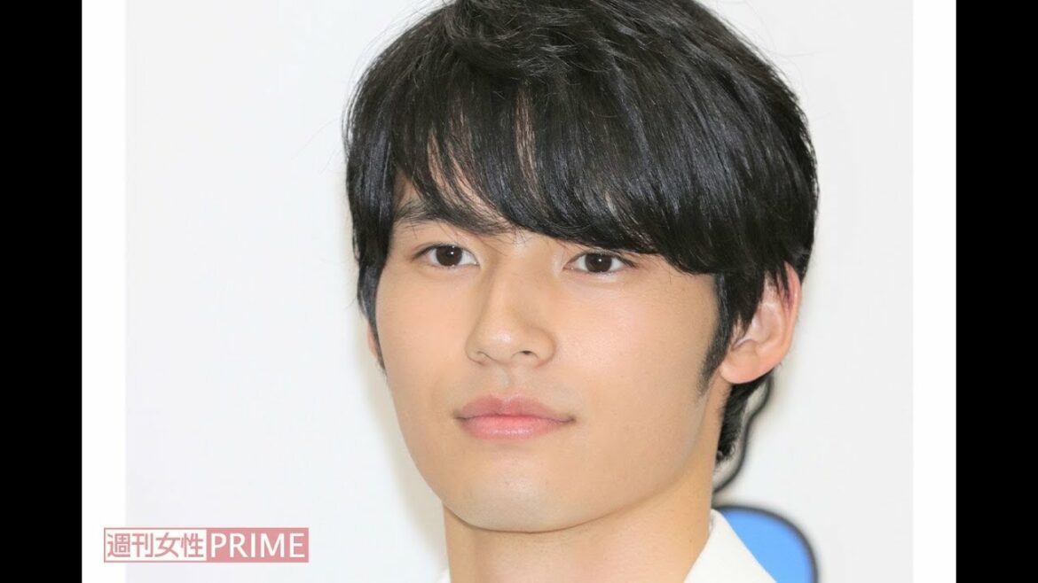 岡田健史「職質を受けた」ファン衝撃の“ヒゲ面”と「事務所に干された」真相