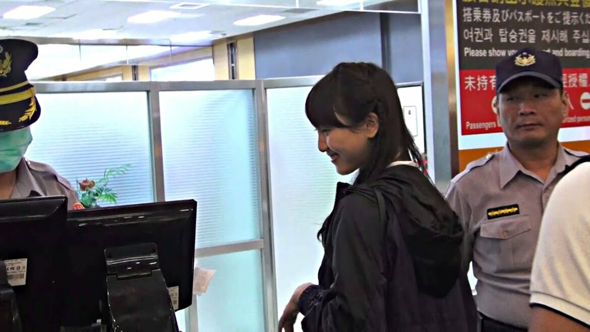 20150723 - 松井玲奈　帰国＠台湾松山空港