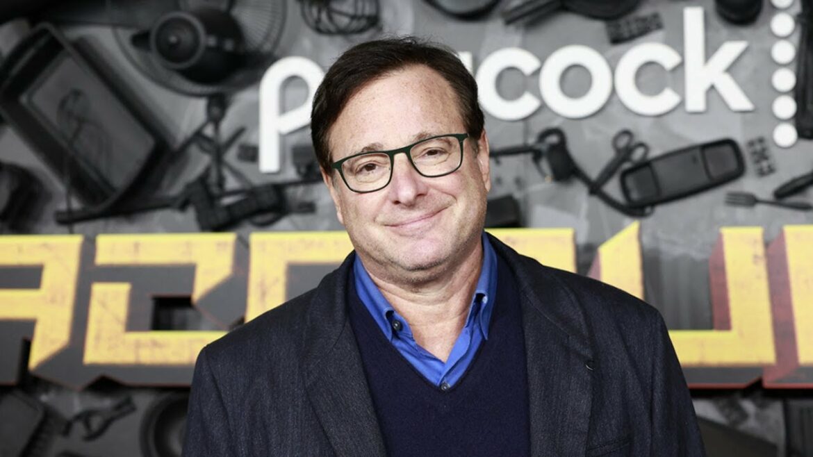 『フルハウス』共演者、ボブ・サゲットさんを追悼。「もう二度と彼のような友人を持つことはできない」