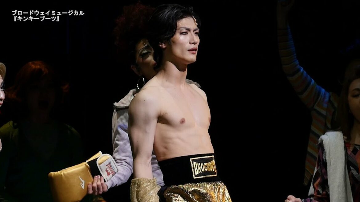 三浦春馬、ミュージカル俳優として強烈な印象を残した ブロードウェイミュージカル『キンキーブーツ』公開ゲネプロ 三浦春馬、ミュージカル俳優として強烈な印象を残した ブロードウェイミュージカル『キンキーブーツ』公開ゲネプロ