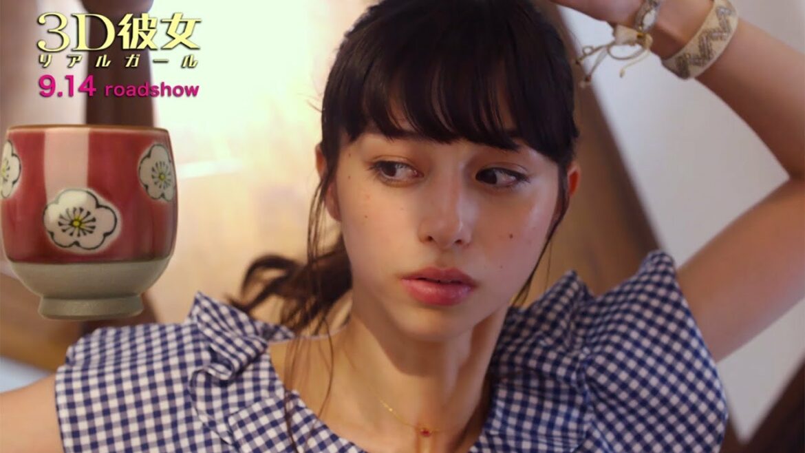 中条あやみ、投げられた湯飲みを避ける！映画「3D彼女」アクションシーンが公開