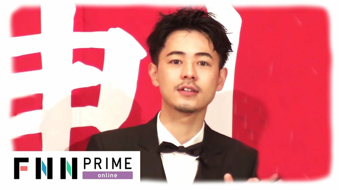 成田凌 2分間の口上を披露！「こんなに緊張する舞台挨拶は初めて！」😅