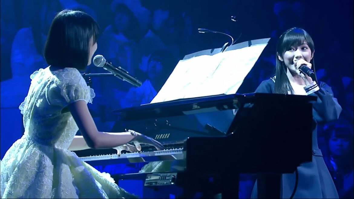 Kimi no Na wa Kibou - Watanabe Mayu & Ikuta Erika  (君の名は希望 - 渡辺麻友 & 生田絵梨花 AKB48 紅白対抗歌合戦 2013年)