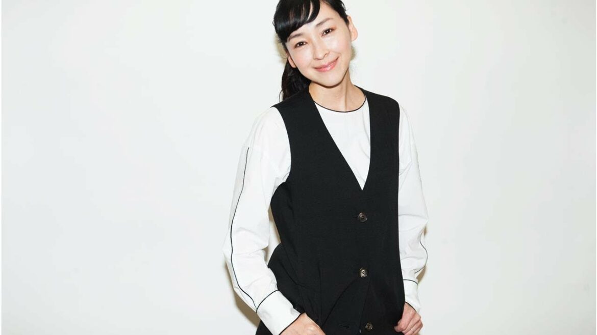 麻生久美子＆中村倫也、ネガティブ・ポジティブコンビがクラッシャーを果敢に演じる。根本宗子の新作舞台『クラッシャー女中』まもなく上演！