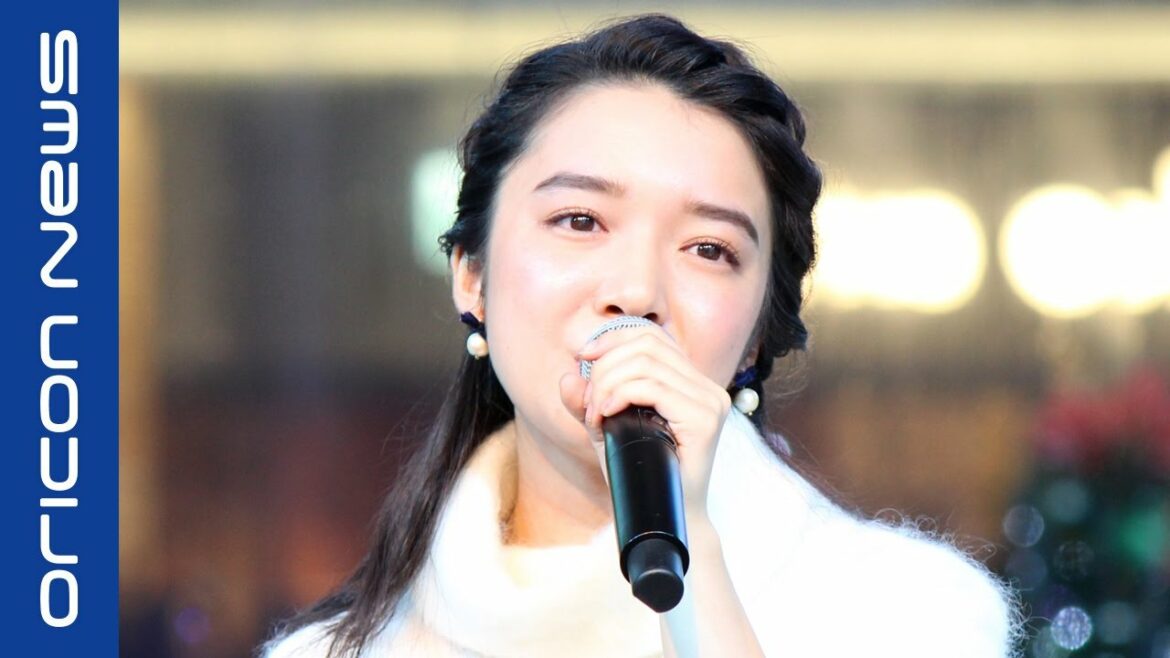 上白石萌音『君の名は。』三葉との出会いに感謝を込めて「なんでもないや」熱唱　『SUNSHINECITY Colorful CHRISTMAS』点灯式＆スペシャルライブ