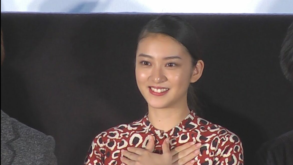 【武井咲】 るろうに剣心「伝説の最期編」世界最速上映イベント