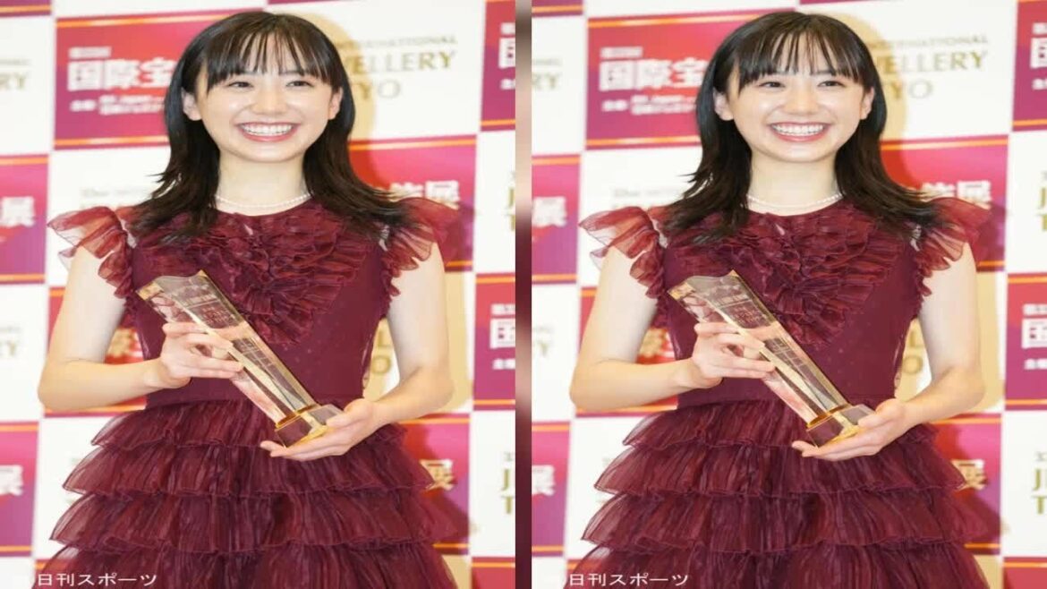 芦田愛菜、バレンタインチョコ渡したい相手「いなくてすみません。ハハハ」 - 芸能 : 日刊スポーツ