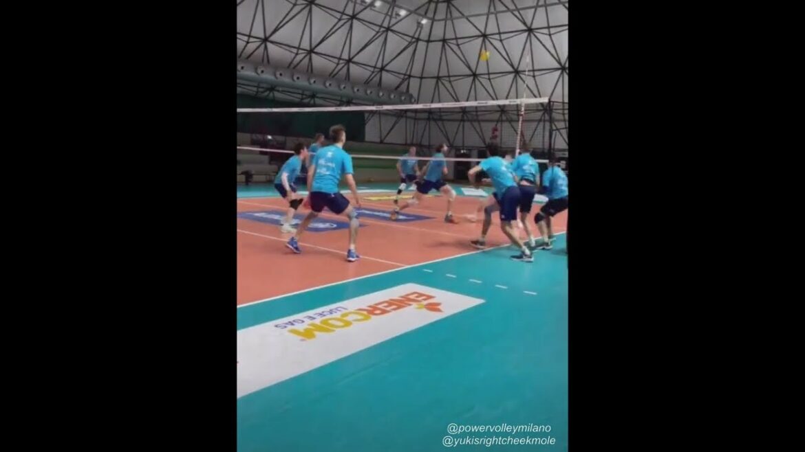 Powervolley Milano Training 28 Jan 2022 #石川祐希 #yukiishikawa