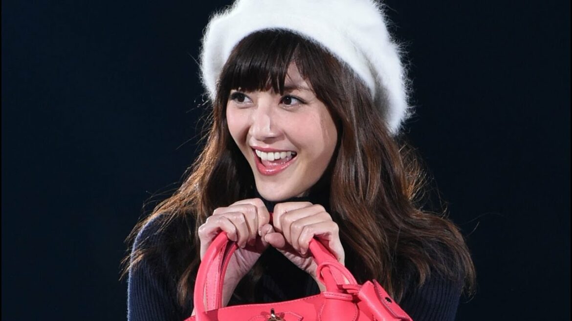 佐藤ありさ、鈴木奈々、舞川あいく登場！ 「第19回東京ガールズコレクション（TGC）2014 AUTUMN／WINTER」SAC'S BAR ステージ