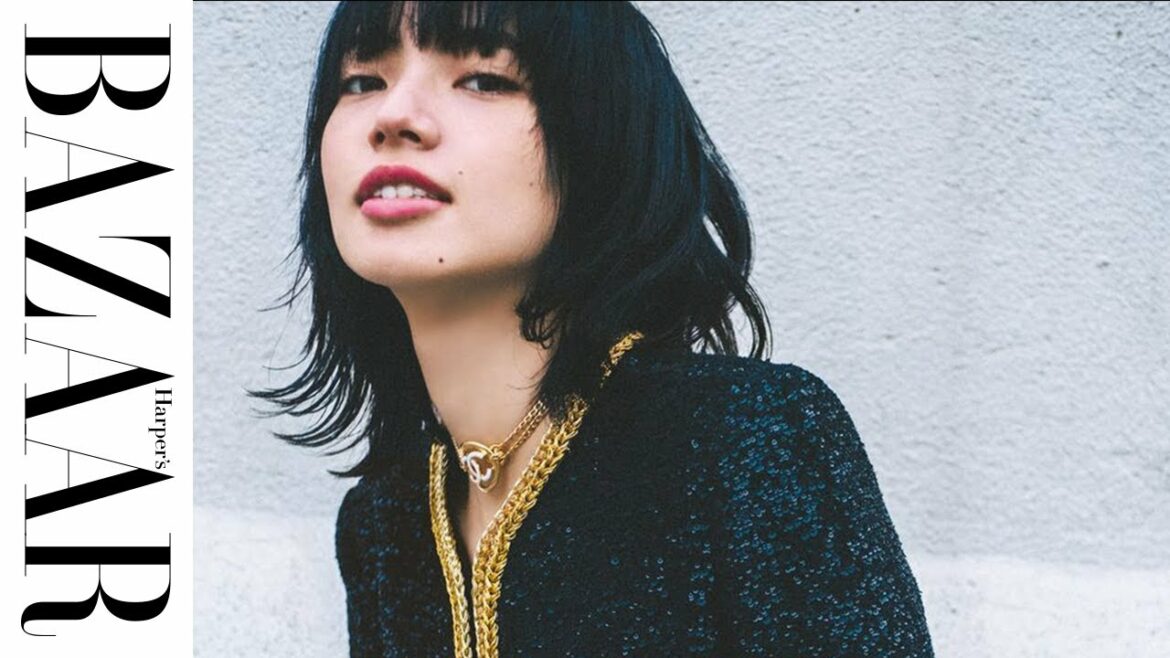 シャネルを纏った小松菜奈のスペシャルなムービーを公開！｜The Future Beyond｜ハーパーズ バザー（Harper's BAZAAR）公式