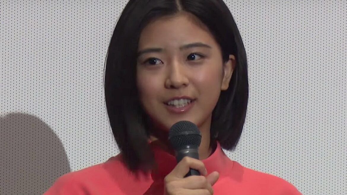 黒島結菜、思い出の撮影シーンは「みんなでカレー」映画「at Home アットホーム」初日舞台あいさつ2　#Yuina Kuroshima　#event
