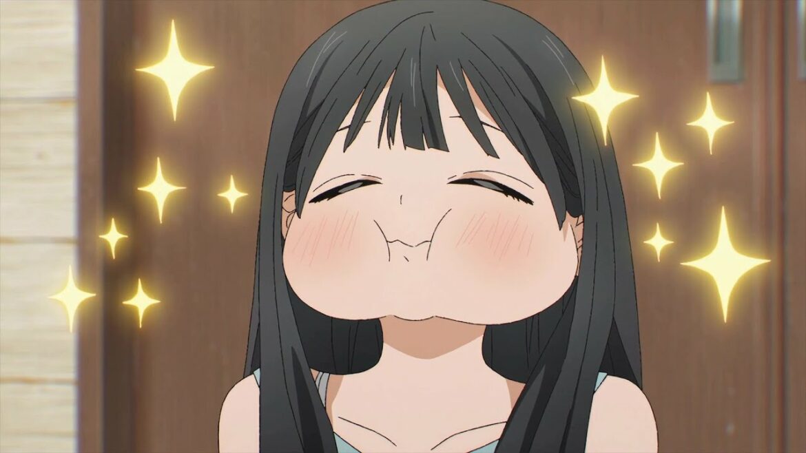 明日ちゃんのセーラー服 4話 - お菓子を頬張りすぎてハムスター化する小路 ／ akebi-chan no sailor fuku ep.4 - komichi & usagihara