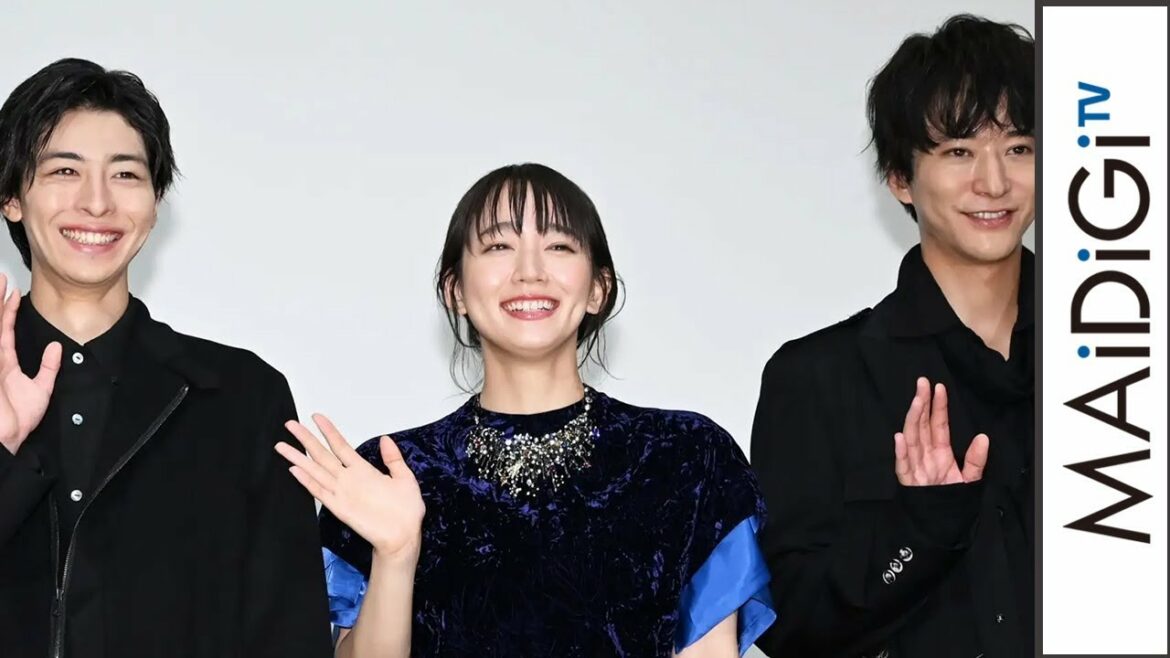 吉岡里帆、浅香航大の“ヤンチャ”話に聞き入る高杉真宙に「きれいな顔は傷つけないで…」　映画「見えない目撃者」大ヒット御礼舞台あいさつ