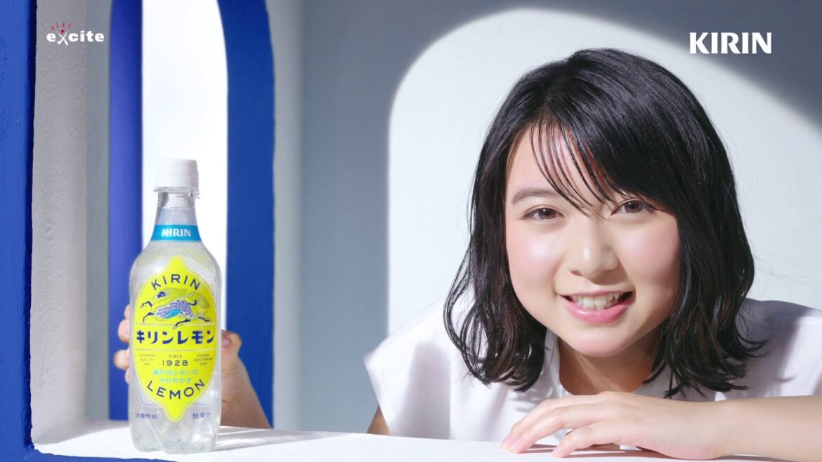 上白石萌歌、透明感ある美しい歌声「キリンレモン無糖」CM「キリンレモン＜無糖＞でた。」篇