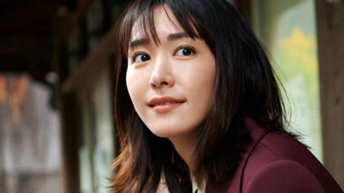 新垣結衣、旅の貴重なオフショット動画公開 「旅色」スペシャルムービー
