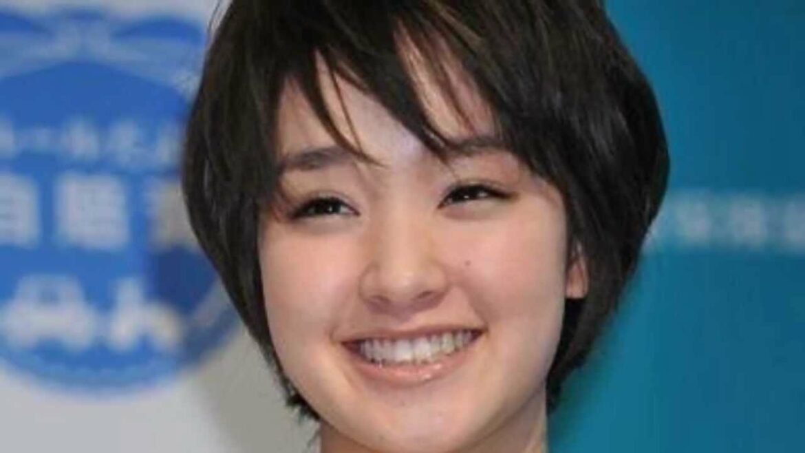Goriki Ayame, a budding beauty  剛力彩芽 1080p HD Goriki Ayame, a budding beauty  剛力彩芽 1080p HD