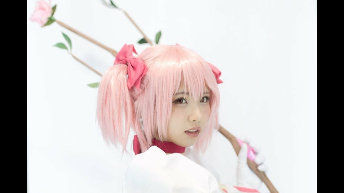 コスプレイヤー えなこ C3AFA TOKYO2017(2017.08.26)2！(ENAKO COSPLAY COMPILATION)