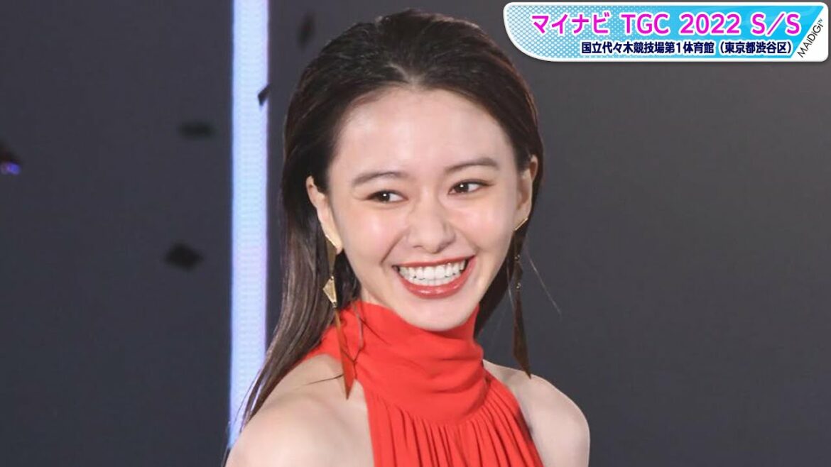 山本舞香、鷲見玲奈の結婚をTGCで突然祝福 EXITに「なにやってんだ!」と突っ込まれる 山本舞香、鷲見玲奈の結婚をTGCで突然祝福 EXITに「なにやってんだ!」と突っ込まれる
