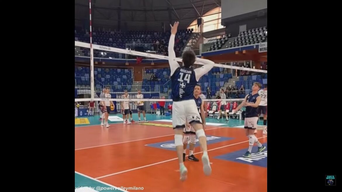 Powervolley Milano Warm-up | Last Home Game | Milano π Taranto 20 March 2022 Powervolley Milano Warm-up | Last Home Game | Milano π Taranto 20 March 2022