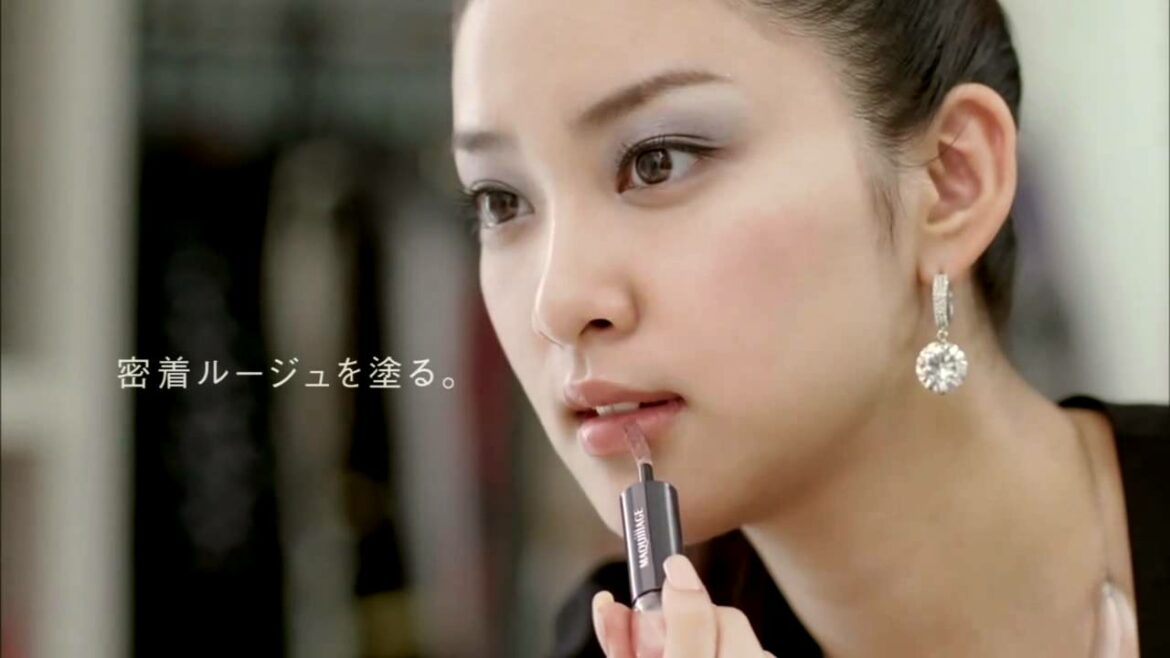 資生堂 CM 武井咲 マキアージュ