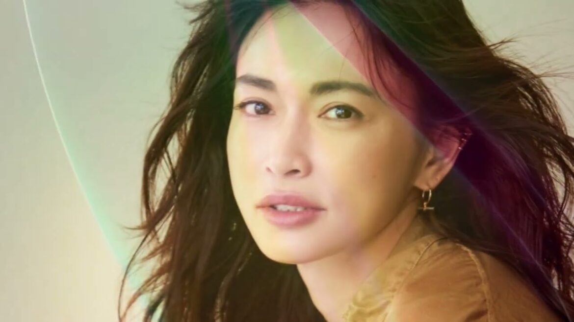 長谷川京子　セクシーショット
