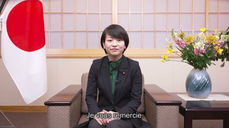 鈴木 貴子 外務 副 大臣