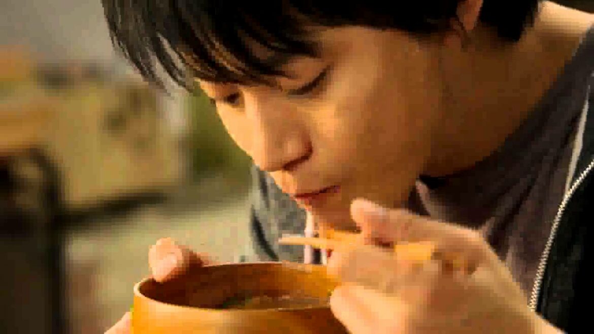 【CM】小栗旬 Shun Oguri  味の素 Ajinomoto  ほんだし Hondashi 「肉巻はるさめの絶品汁篇」