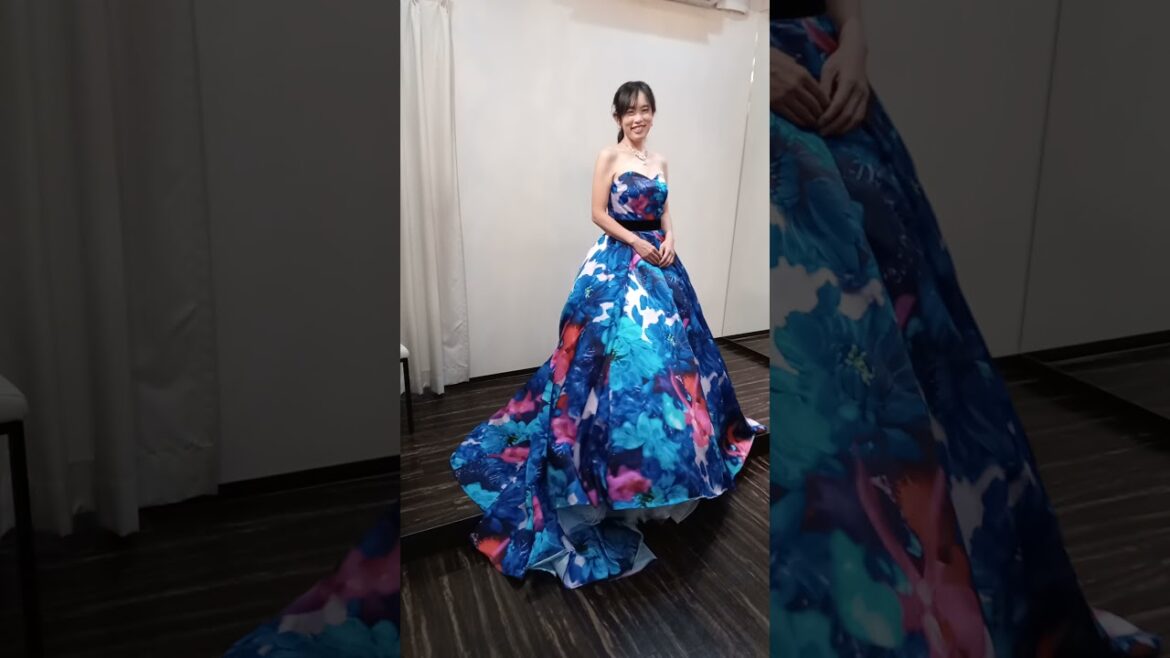 世界の蜷川実花のカクテルドレスきてみました✨
