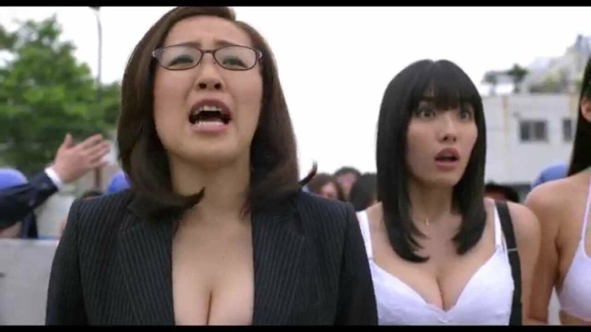 伝説の性春SFコメディ『映画 みんな！エスパーだよ！』予告編