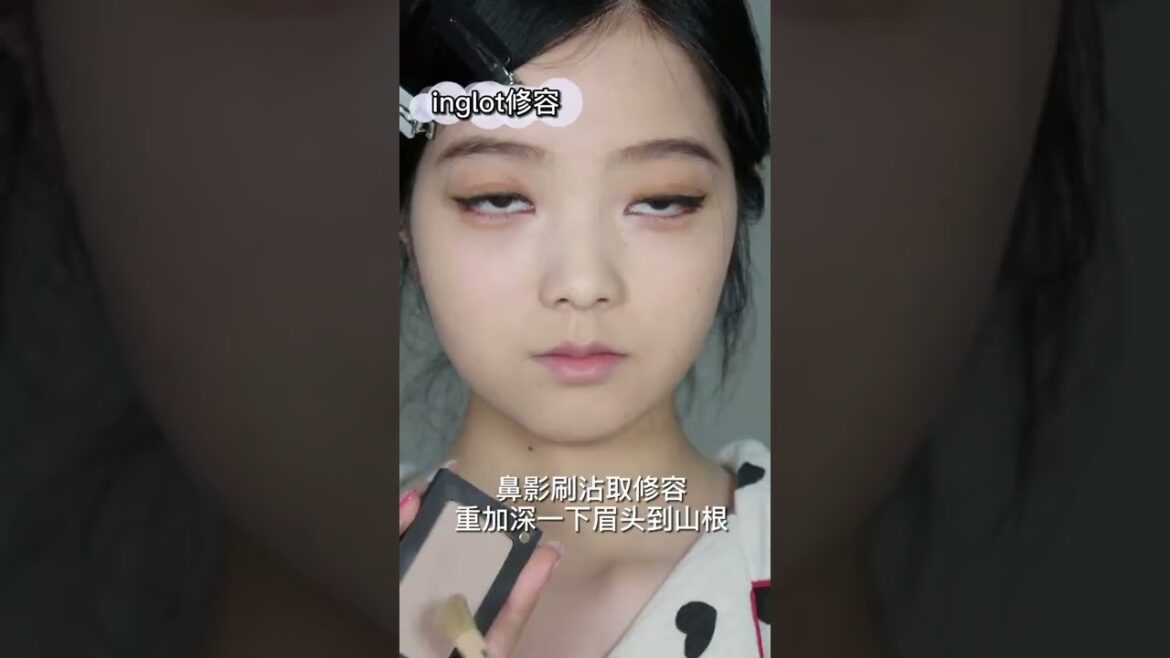 圆脸mm想换风格的话首选nana这个妆，高级厌世感直接拉满#小松菜奈