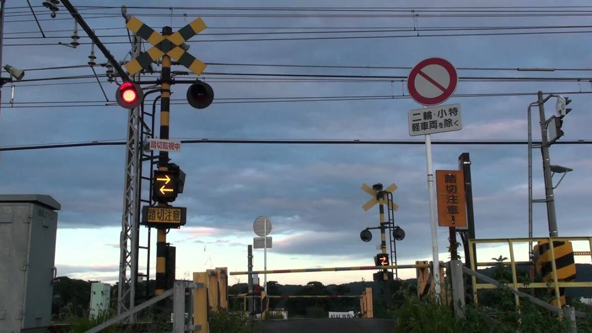 小田急電鉄　踏切