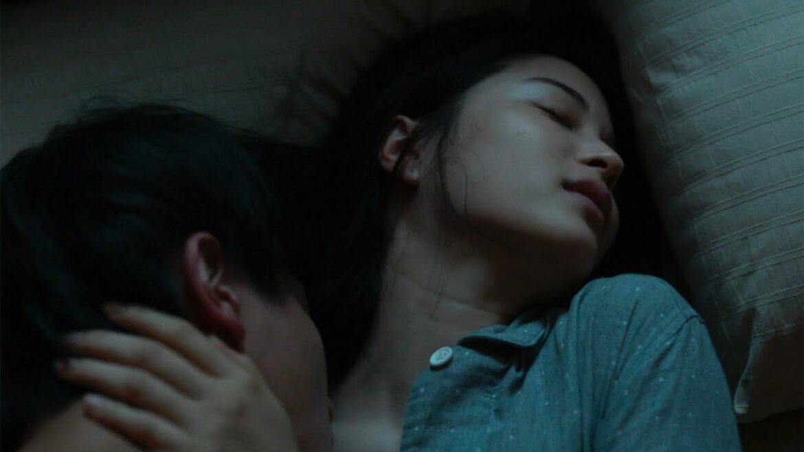 広瀬すず、横浜流星は婚約者だが松坂桃李との許されない過去があった/映画『流浪の月』予告編 広瀬すず、横浜流星は婚約者だが松坂桃李との許されない過去があった/映画『流浪の月』予告編