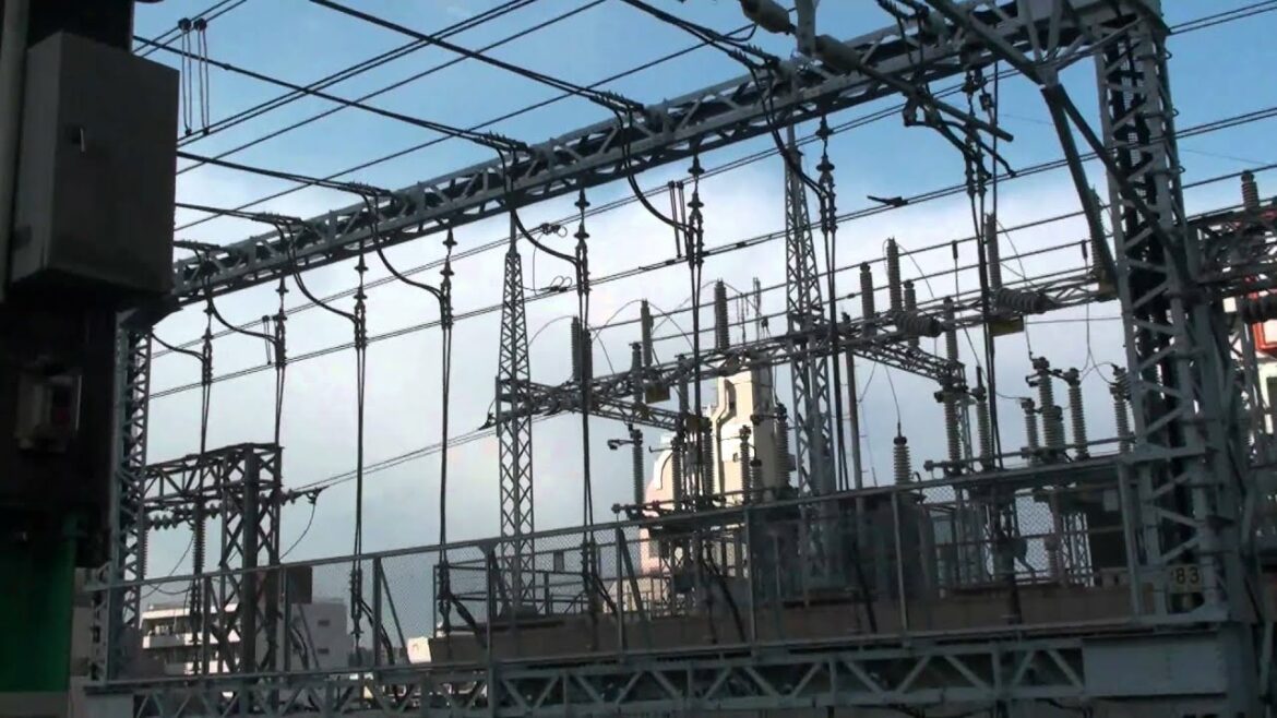 東北地方太平洋沖地震(東日本大震災)発生時　in　市川駅