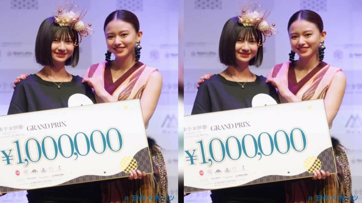 女優山本舞香（24）が3日、都内で、「美少女図鑑AWARDS2022」授賞式にシークレットゲストとして出席した。「美少女図鑑」は、全国各地の「美少女」を掲載す…   日刊スポーツ新聞社のニュースサイト