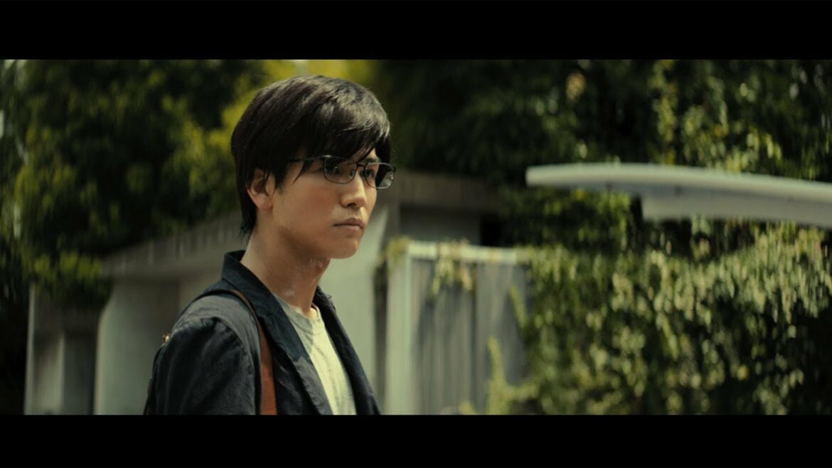 岩田剛典、爽やか笑顔にメガネ姿… 斎藤工の不気味な表情も 主演映画「去年の冬、きみと別れ」の特報公開 岩田剛典、爽やか笑顔にメガネ姿… 斎藤工の不気味な表情も 主演映画「去年の冬、きみと別れ」の特報公開