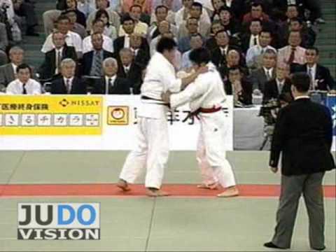 JUDO 2003 All Japan: Kosei Inoue 井上 康生 (JPN) – Daisuke Mori 森大輔 (JPN) JUDO 2003 All Japan: Kosei Inoue 井上 康生 (JPN) - Daisuke Mori 森大輔 (JPN)