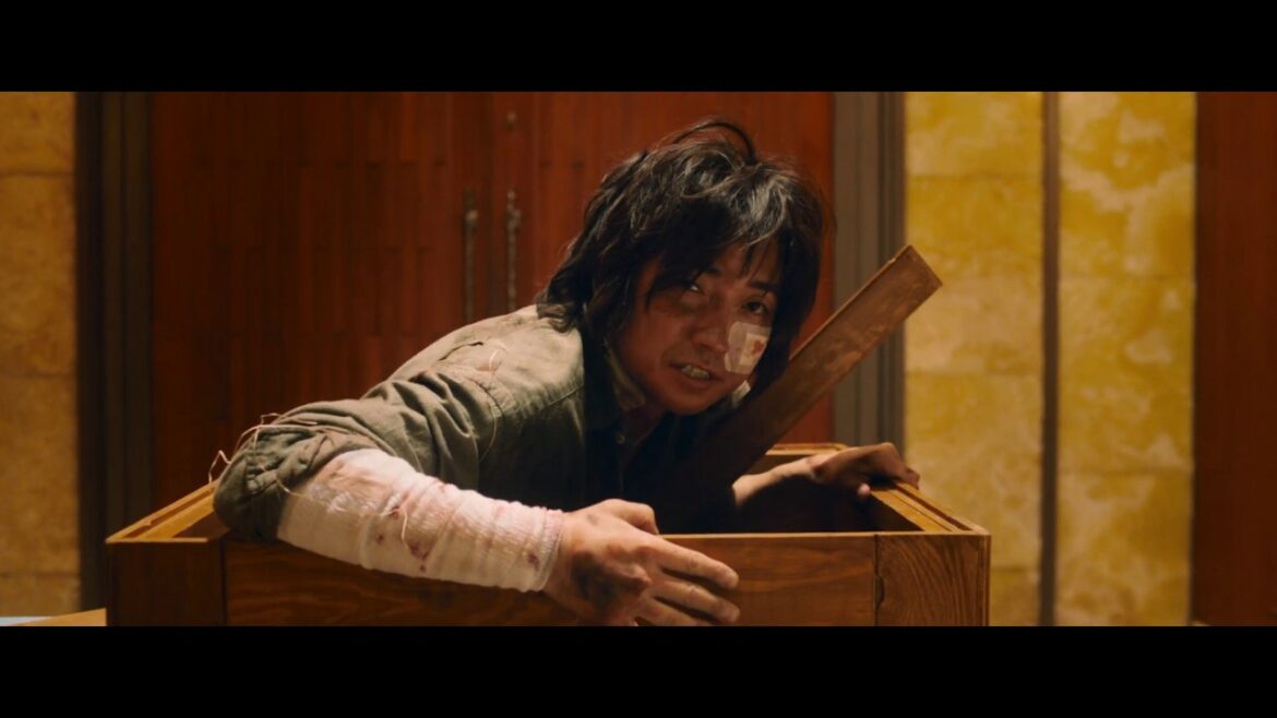 映画「太陽は動かない」予告編(出演:藤原竜也、竹内涼真  ) 映画「太陽は動かない」予告編(出演:藤原竜也、竹内涼真  )