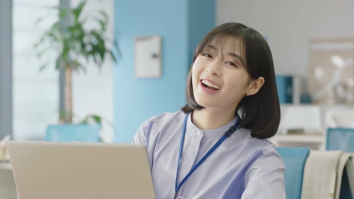 森七菜  ロッテ 爽 「休憩しよう爽しよう」篇 TVCM